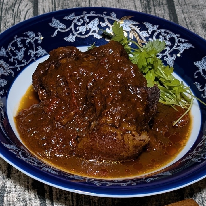 豚肩ロース赤ワイン煮込み